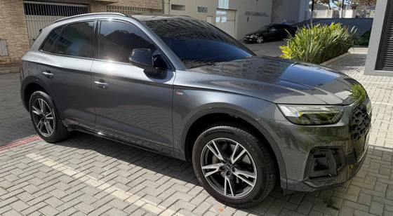AUDI Q5 2.0 55 TFSIE PHEV PERFORMANCE BLACK QUATTRO S TRONIC AUDI Q5 2.0 55 TFSIE PHEV PERFORMANCE BLACK QUATTRO S TRONIC